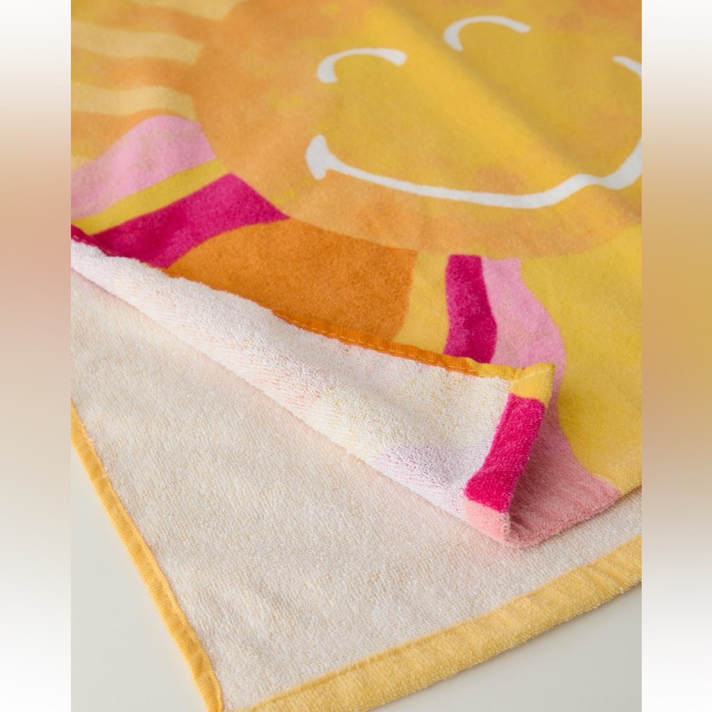 Zara Yellow and Orange Hooded Towel - Picture 3 of 9